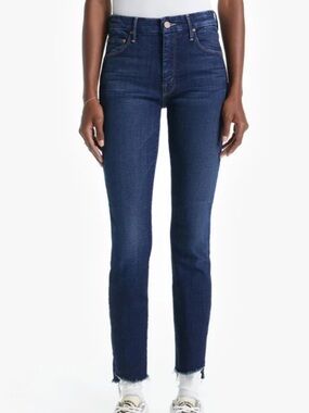 MOTHER The Looker Ankle Step Fray in Bombay Lost and Found Dark Wash 26
